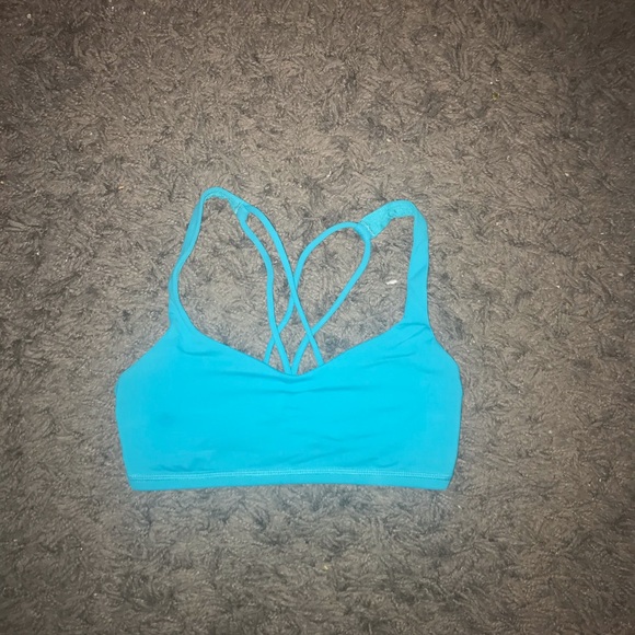 Lululemon free to be sports bra - Picture 1 of 6